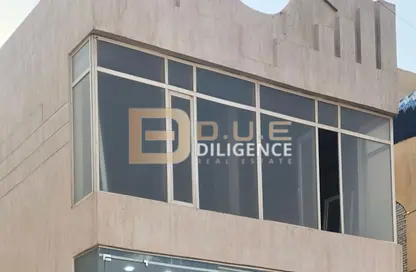 Shop - Studio - 2 Bathrooms for rent in Omar Khorshid St. - El Banafseg 10 - El Banafseg - New Cairo City - Cairo