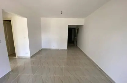 Apartment - 2 Bedrooms - 1 Bathroom for sale in Madinaty - Cairo