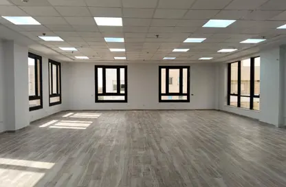Office Space - Studio - 2 Bathrooms for rent in 90 Street - The 5th Settlement - New Cairo City - Cairo