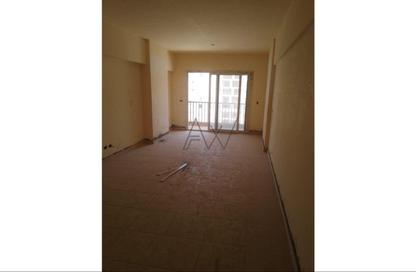 Apartment - 3 Bedrooms - 2 Bathrooms for sale in Capital East - Nasr City Compounds - Nasr City - Cairo