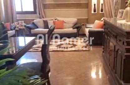 Apartment - 2 Bedrooms - 2 Bathrooms for sale in Zahraa El Maadi - Hay El Maadi - Cairo