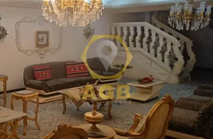 دوبلكس - 4 غرف نوم - 3 حمامات للبيع في شارع نخله المطيعي - ميدان تريومف - النزهة - القاهرة