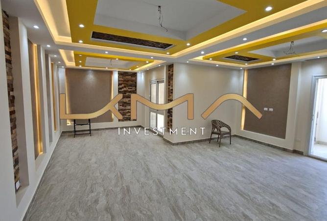 7781106 - Property Image 2
