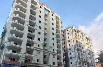 Apartment - 3 Bedrooms - 2 Bathrooms for sale in Madkhal Sharkt Al Nakhl Wa Al Handasa St. - Smouha - Hay Sharq - Alexandria