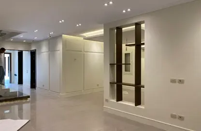 فيلا - 6 غرف نوم - 5 حمامات للايجار في ميفيدا - كمبوندات التجمع الخامس - التجمع الخامس - مدينة القاهرة الجديدة - القاهرة
