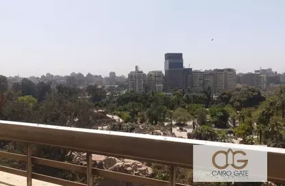 شقة - 2 غرف نوم - 3 حمامات للبيع في شارع بهاء الدين قراقوش - الزمالك - القاهرة