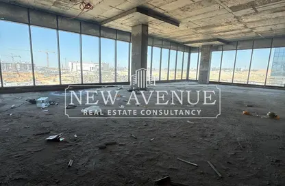 Office Space - Studio - 1 Bathroom for sale in Golden Gate - South Teseen St. - The 5th Settlement - New Cairo City - Cairo