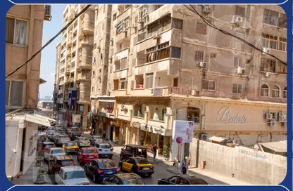 Apartment - 6 Bedrooms - 2 Bathrooms for sale in Roushdy - Hay Sharq - Alexandria
