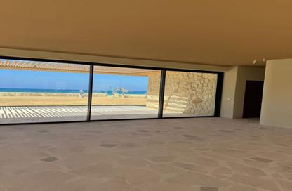 Villa - 4 Bedrooms - 4 Bathrooms for sale in Ramla Lakeside - Qesm Ad Dabaah - North Coast