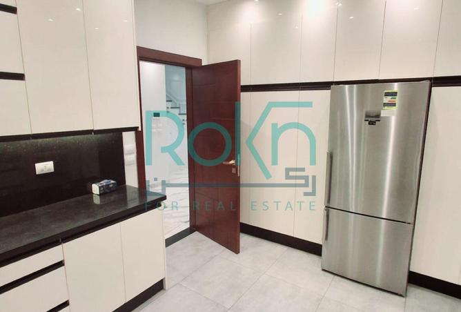 8377735 - Property Image 2