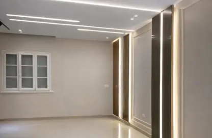 شقة - 2 غرف نوم - 2 حمامات للايجار في شارع الرياض - المهندسين - الجيزة