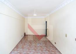 شقة - 2 غرف نوم - 1 حمام for للبيع in بولكلي - حي شرق - الاسكندرية
