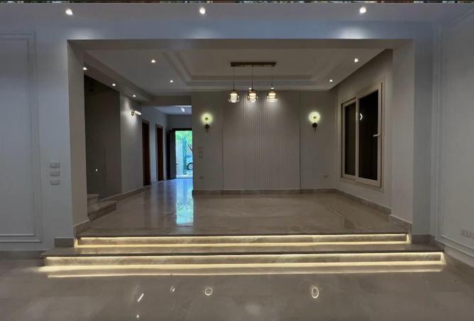 8370452 - Property Image 2