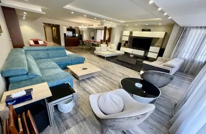 شقة - 3 غرف نوم - 3 حمامات للبيع في شارع لبنان - المهندسين - الجيزة