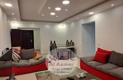 Apartment - 3 Bedrooms - 2 Bathrooms for rent in Zahraa El Maadi - Hay El Maadi - Cairo
