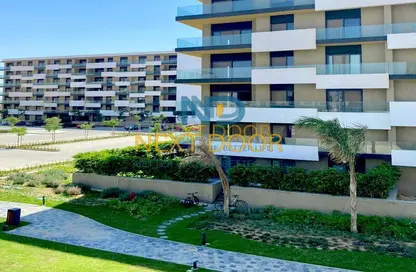 Apartment - 2 Bedrooms - 2 Bathrooms for sale in Al Burouj Compound - El Shorouk Compounds - Shorouk City - Cairo