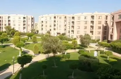 Apartment - 2 Bedrooms - 1 Bathroom for sale in Al Rehab - New Cairo City - Cairo