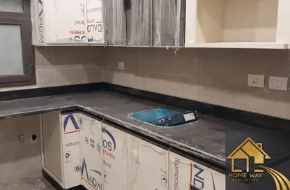 شقة - 3 غرف نوم - 3 حمامات للايجار في مون ريزيدنس - فيفث سكوير - التجمع الخامس - مدينة القاهرة الجديدة - القاهرة
