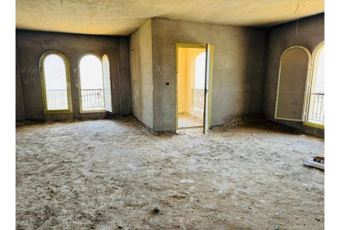 7996178 - Property Main Image