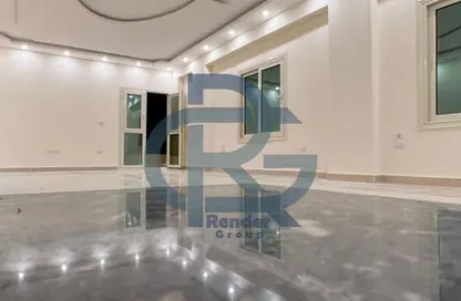 شقة - 4 غرف نوم - 3 حمامات للبيع في شارع 17 - الحي الثالث - التجمع الخامس - مدينة القاهرة الجديدة - القاهرة