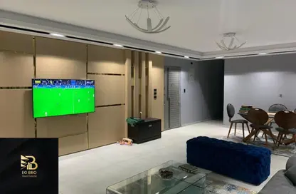 Apartment - 3 Bedrooms - 2 Bathrooms for sale in The 1st Settlement - New Cairo City - Cairo