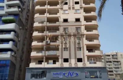 Apartment - 3 Bedrooms - 2 Bathrooms for sale in Hassan Ma'moon St. - 6th Zone - Nasr City - Cairo