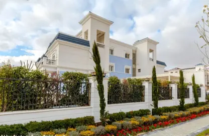 Villa - 3 Bedrooms - 4 Bathrooms for sale in Kingsway - Boulevard Road - Green Belt - 6 October City - Giza