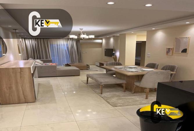 8382671 - Property Image 2