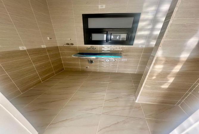 8300124 - صورة العقار 2