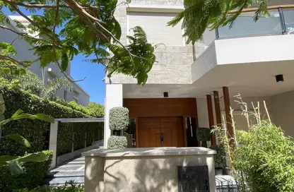 Villa - 6 Bedrooms - 7+ Bathrooms for sale in Central Park - Ext North Inves Area - New Cairo City - Cairo