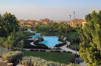 Villa - 4 Bedrooms - 4 Bathrooms for sale in Swan Lake Residence - 5th Settlement Compounds - The 5th Settlement - New Cairo City - Cairo