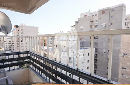 شقة - 2 غرف نوم - 2 حمامات للبيع في شارع الدكتور سيد فهمى - سموحة - حي شرق - الاسكندرية