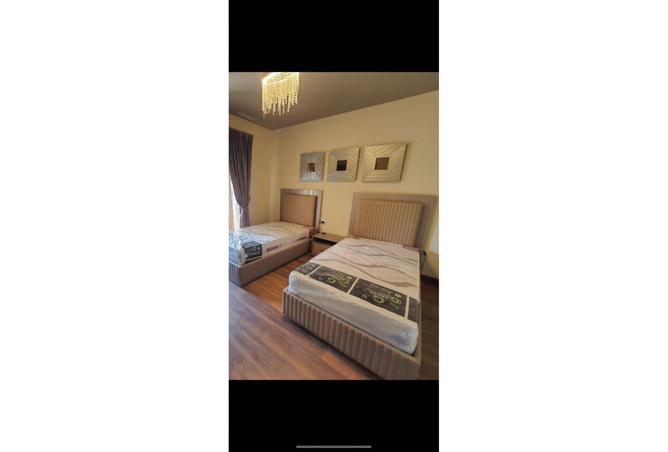 8080837 - Property Image 2