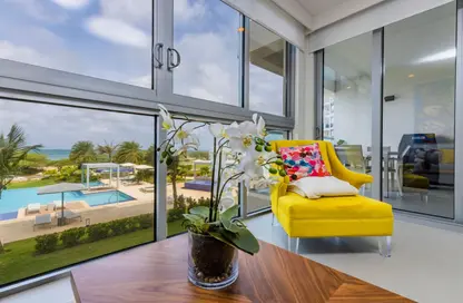 Chalet - 3 Bedrooms - 3 Bathrooms for sale in Seashore - Ras Al Hekma - North Coast