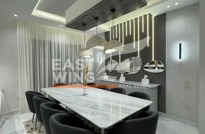 Villa - 7 Bedrooms - 6 Bathrooms for sale in Hyde Park - 5th Settlement Compounds - The 5th Settlement - New Cairo City - Cairo