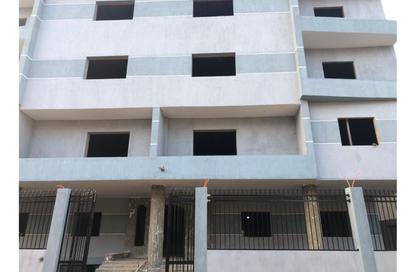 Apartment - 4 Bedrooms - 2 Bathrooms for sale in Salman Al Farsi St. - Section 12 - 1st District - Obour City - Qalyubia