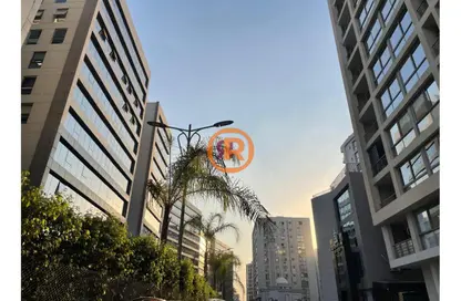 شقة - 3 غرف نوم - 3 حمامات للبيع في وان قطامية - كمبوندات القطامية - القطامية - مدينة القاهرة الجديدة - القاهرة