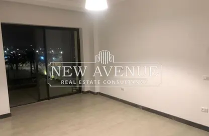 Apartment - 2 Bedrooms - 2 Bathrooms for sale in Lake View Residence - 5th Settlement Compounds - The 5th Settlement - New Cairo City - Cairo