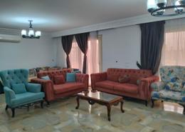 شقة - 4 غرف نوم - 4 حمامات for للايجار in شارع نادي الصيد - الدقي - الجيزة
