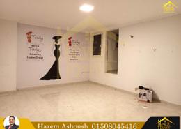 شقة - 1 غرفة نوم - 1 حمام for للايجار in شارع ناصر - كامب شيزار - حي وسط - الاسكندرية