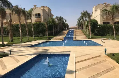 تاون هاوس - 3 غرف نوم - 4 حمامات للبيع في الباتيو 5 ايست - الباتيو - كمبوندات الشروق - مدينة الشروق - القاهرة
