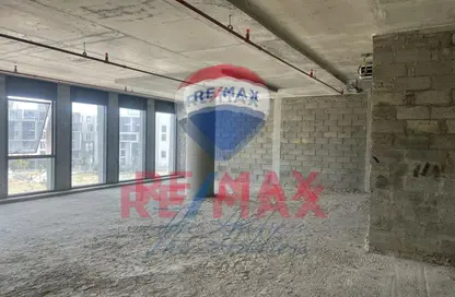 Office Space - Studio - 2 Bathrooms for sale in Eastown - 5th Settlement Compounds - The 5th Settlement - New Cairo City - Cairo