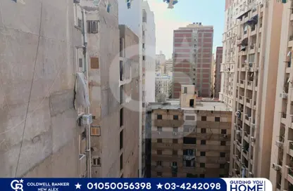 شقة - 3 غرف نوم - 1 حمام للبيع في شارع محمد باشا سعيد - جناكليس - حي شرق - الاسكندرية