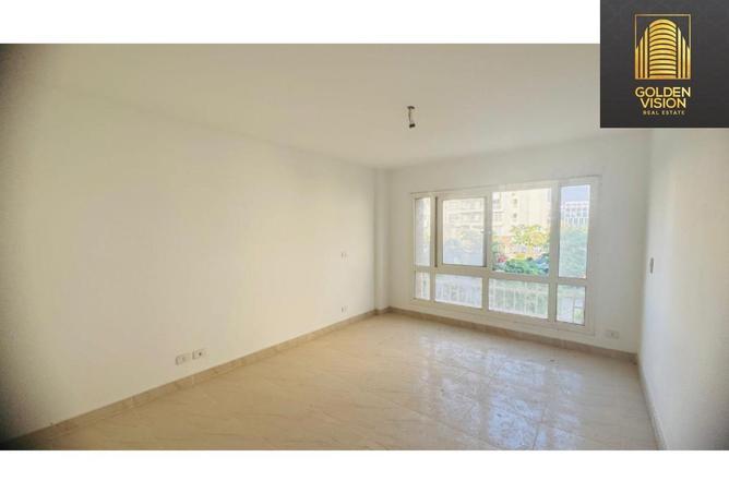 8113946 - Property Image 2