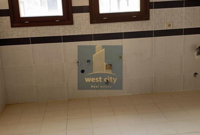 8409710 - Property Image 3