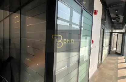 مساحات مكتبية - استوديو - 2 حمامات للايجار في شارع التسعين الشمالي - التجمع الخامس - مدينة القاهرة الجديدة - القاهرة