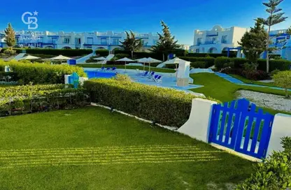 Townhouse - 3 Bedrooms - 3 Bathrooms for sale in Mountain View - Ras Al Hekma - North Coast