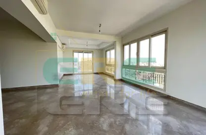 شقة - 3 غرف نوم - 3 حمامات للبيع في سيراس - اب تاون كايرو - المقطم - القاهرة
