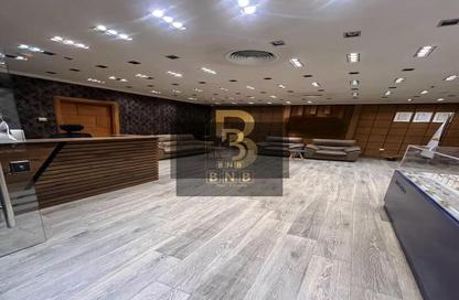 مساحات مكتبية - استوديو - 2 حمامات للايجار في شارع مجمع البنوك - شارع التسعين الجنوبي - التجمع الخامس - مدينة القاهرة الجديدة - القاهرة