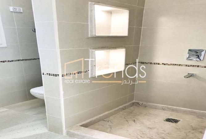 8214063 - Property Image 2